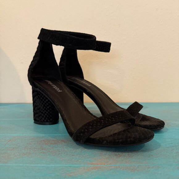 Jeffrey Campbell Laura Block Heel Ankle Strap Black Open Toe Sandals Size 8 - Picture 1 of 11